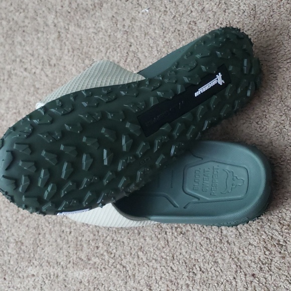 Under Armour UA Project Rock Slides 2.0 Military Green Grey Michelin Gripper - Picture 5 of 6